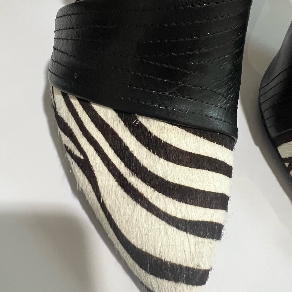 Nine West zebra print faux heels size 7 - Picture 3 of 3